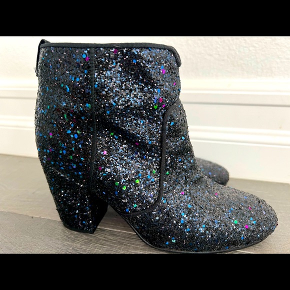 Boden Blue Sparkle Ankle Boot Size 38/ US 7 - Picture 1 of 12